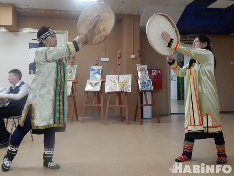 Танец с бубном: фестиваль по сохранению культуры малочисленных народов Севера в Хабаровске