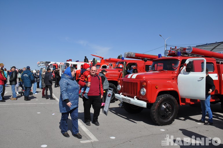 Сильный ветер не помеха: День пожарной охраны отметили в Хабаровске