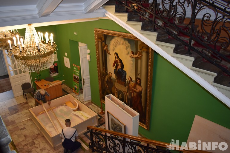 Из Третьяковки – в Хабаровск: смена руководства в художественном музее
