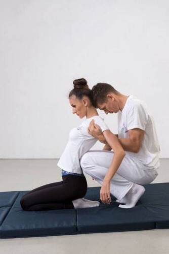 Массажист тела и души, или Каких специалистов готовят в Дальневосточной академии массажа