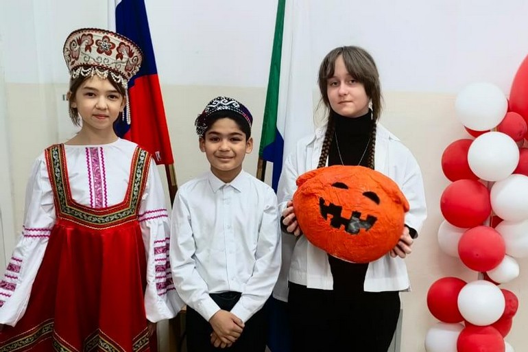 День Ашура и Велесова ночь: в хабаровской школе нашли замену иностранному Хэллоуину